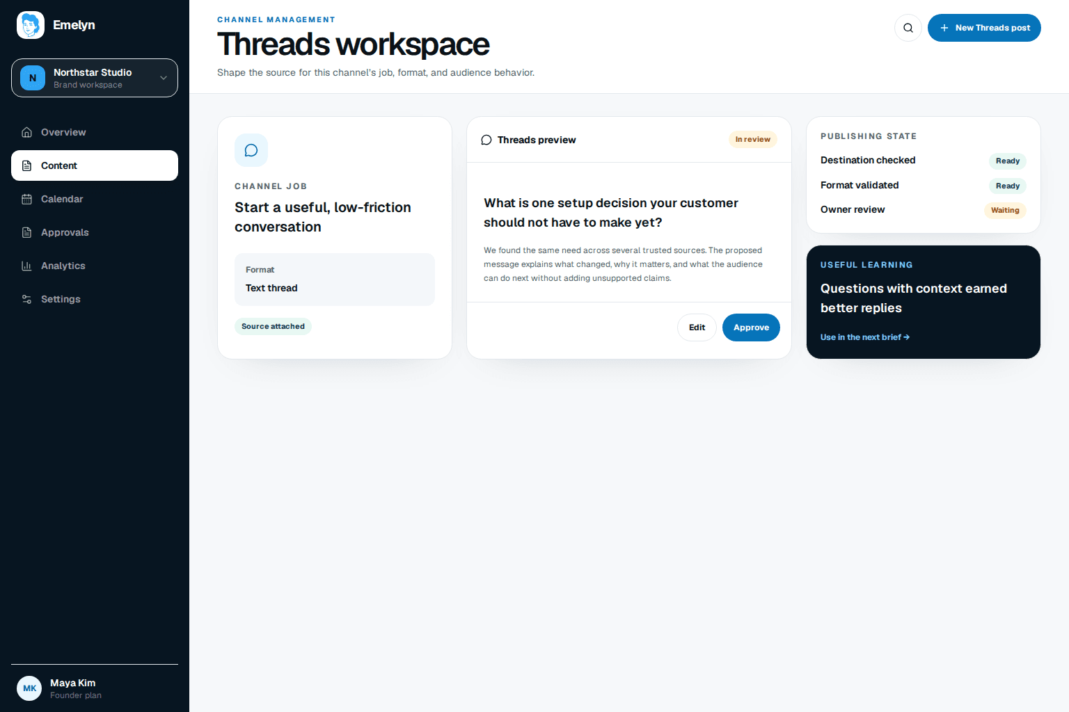 Threads conversation builder with audience question, opening post, two connected replies, account and conversation controls, schedule, and response themes